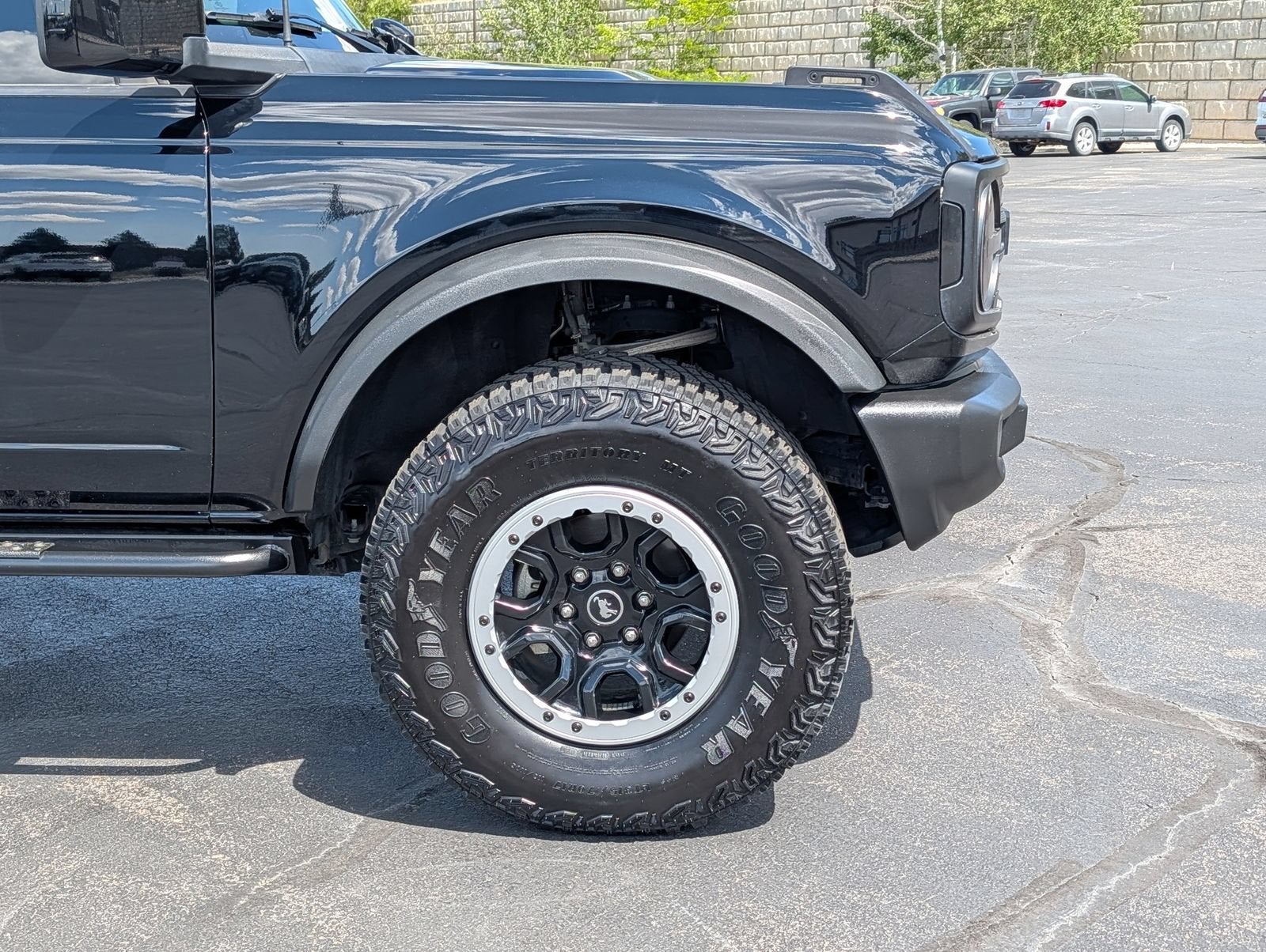 2023 Ford Bronco Base