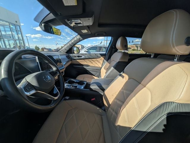 2024 Volkswagen Atlas Cross Sport 2.0T SE w/Technology