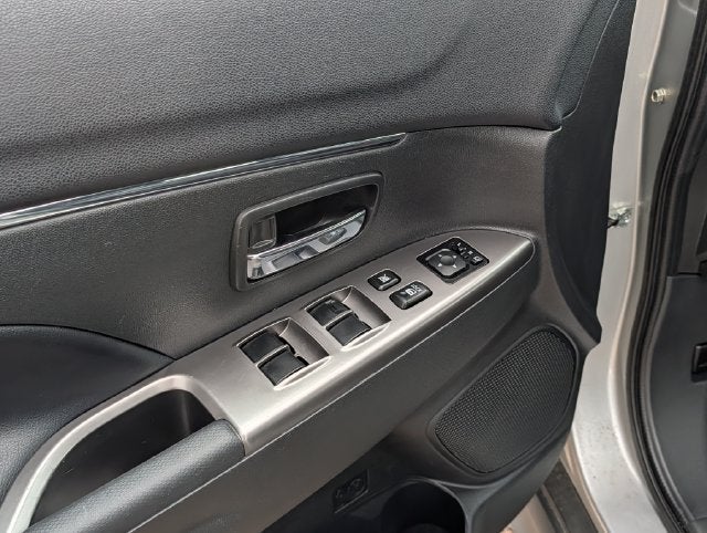 2025 Mitsubishi Outlander Sport 2.0 ES