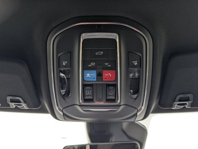 2027 Jeep Grand Cherokee LAREDO X 4X4