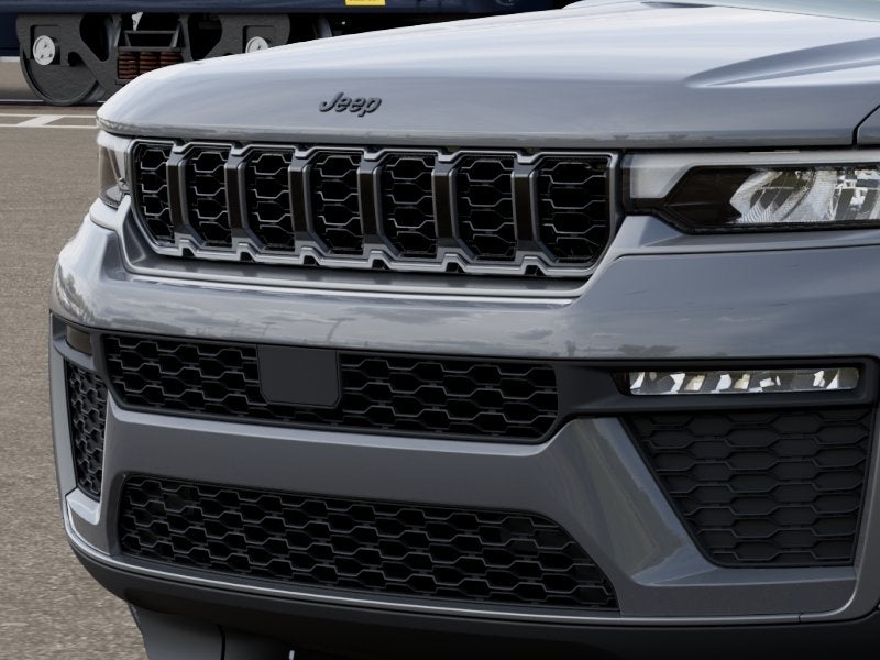 2027 Jeep Grand Cherokee LIMITED 4X4