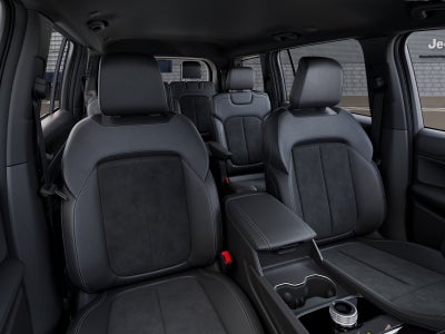 2027 Jeep Grand Cherokee L Laredo Altitude