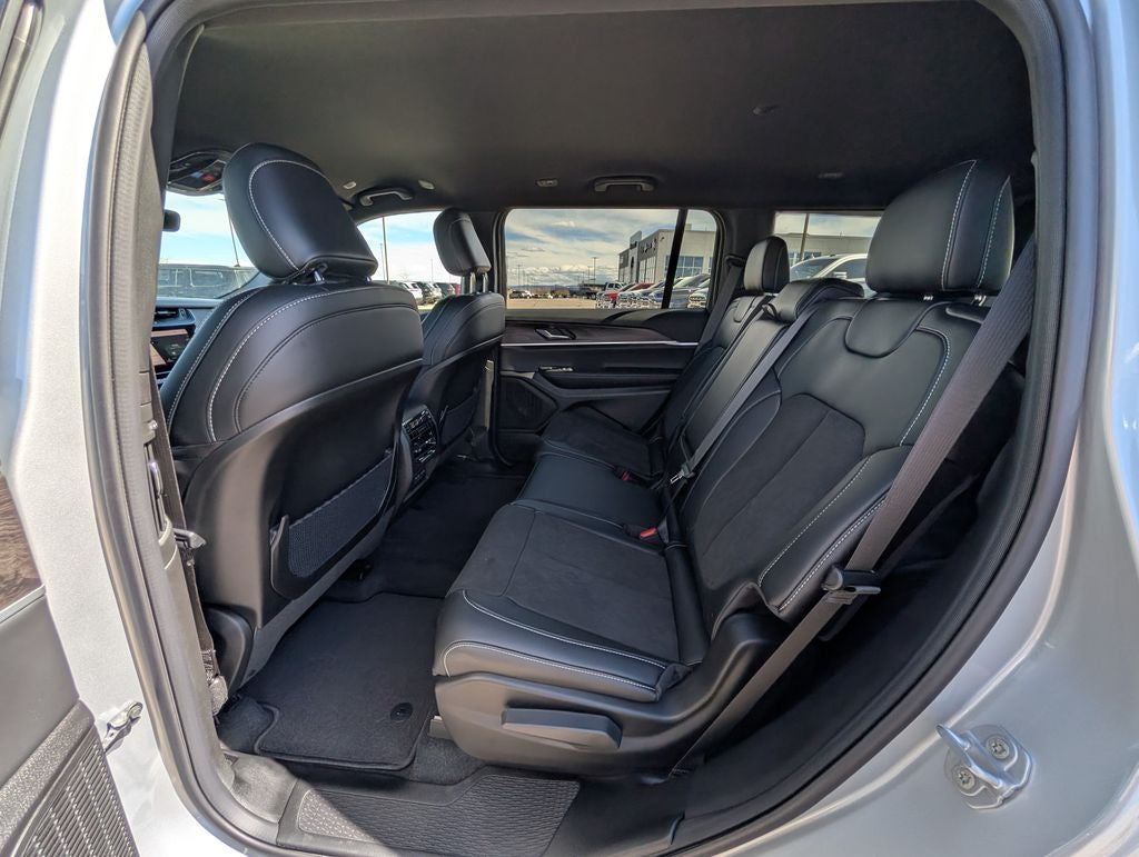 2026 Jeep Grand Cherokee L Altitude