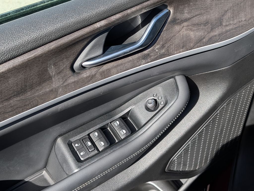 2026 Jeep Grand Cherokee L Altitude