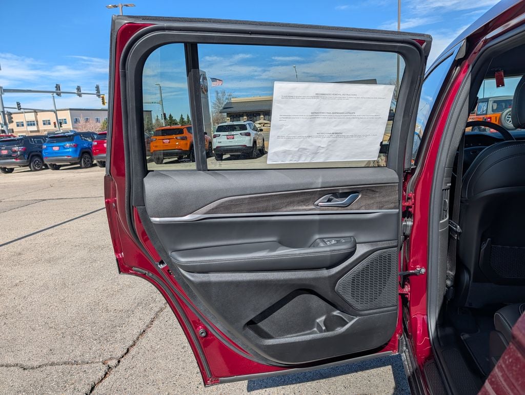 2026 Jeep Grand Cherokee L Altitude