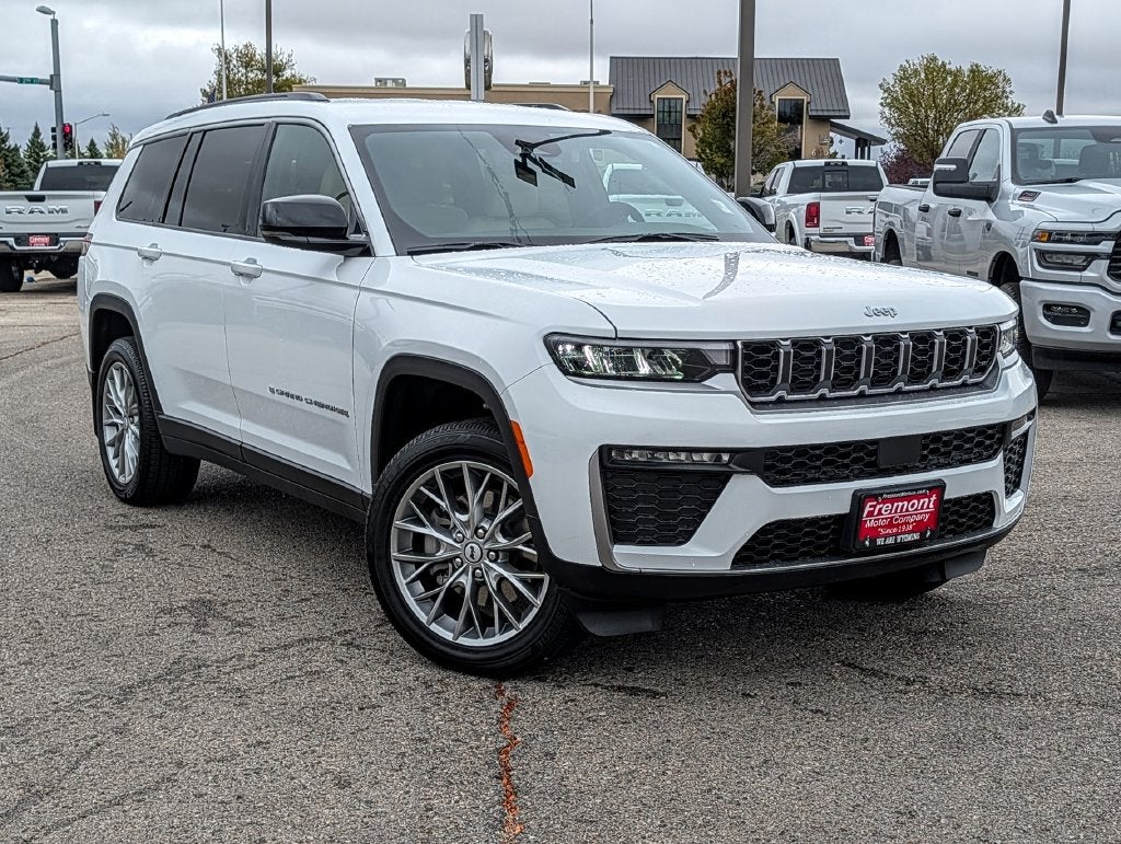 2027 Jeep Grand Cherokee L L LIMITED 4X4