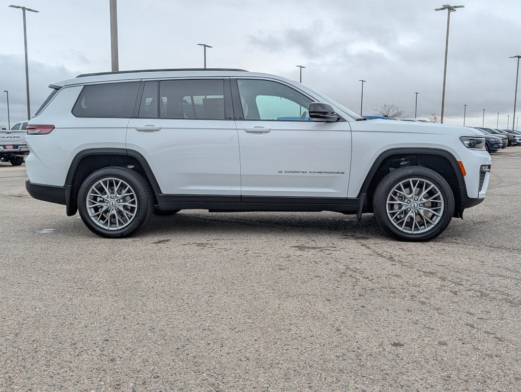 2027 Jeep Grand Cherokee L L LIMITED 4X4