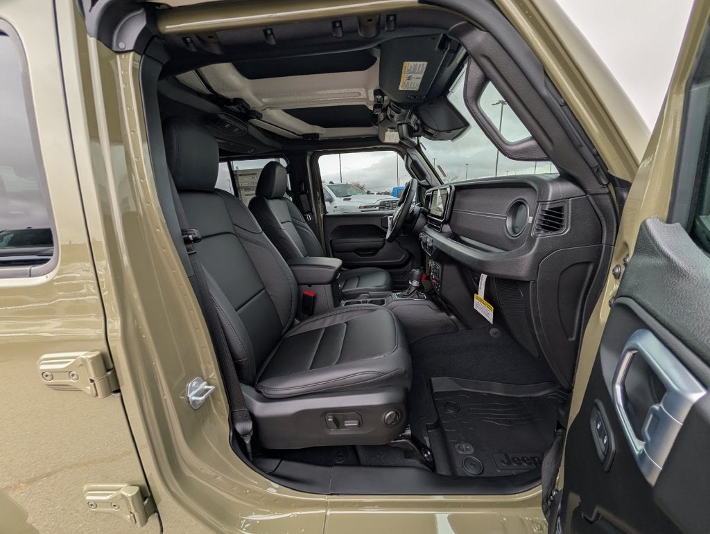 2027 Jeep Wrangler 4-DOOR MOAB