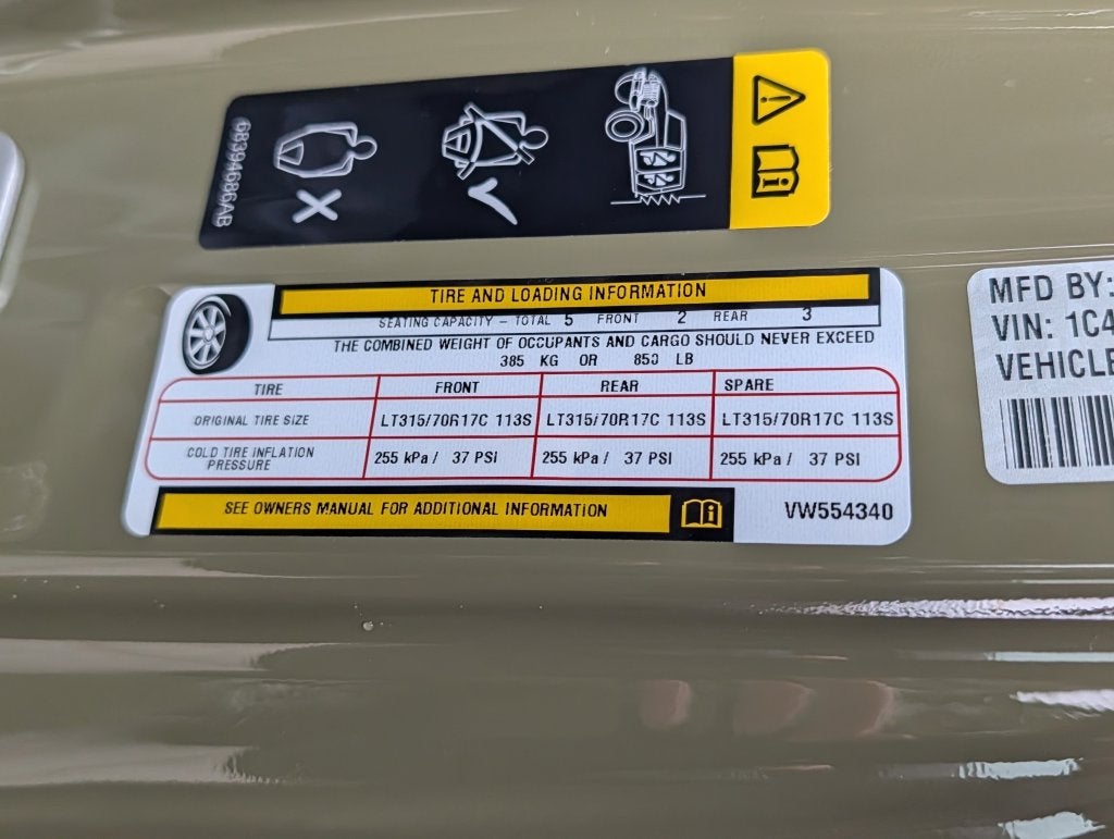 2027 Jeep Wrangler 4-DOOR MOAB