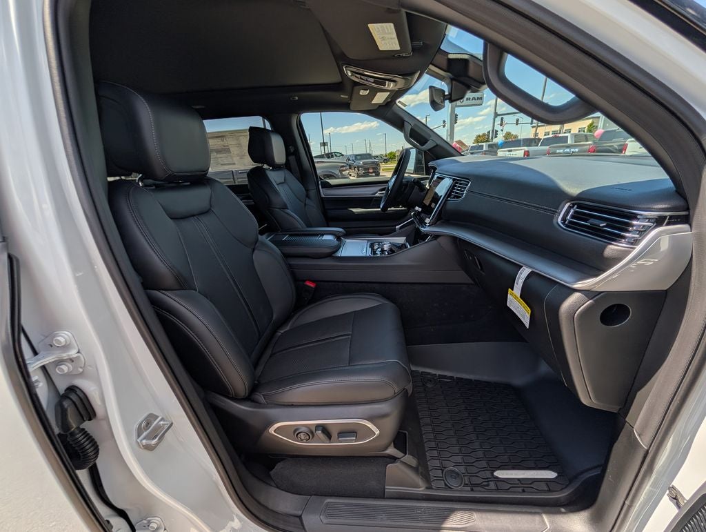 2026 Jeep Grand Wagoneer Upland