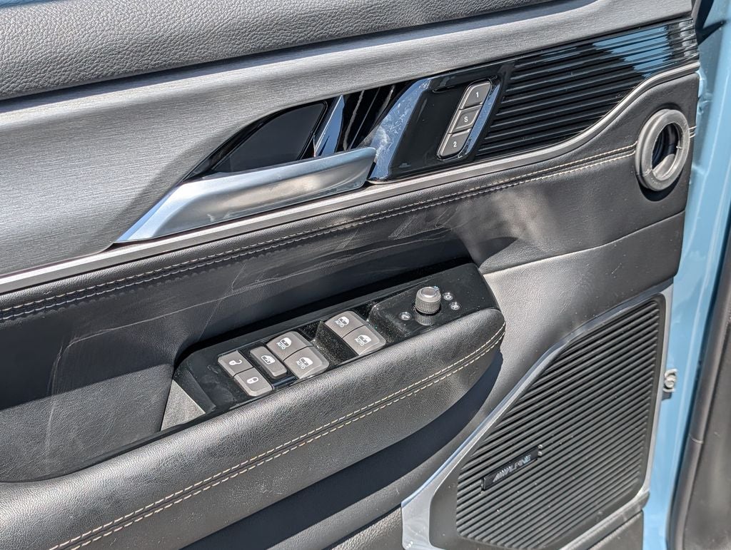 2026 Jeep Grand Wagoneer Upland