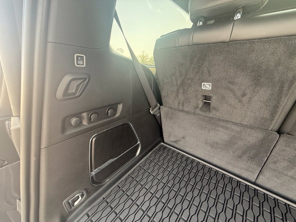2026 Jeep Grand Wagoneer GRAND WAGONEER UPLAND 4X4