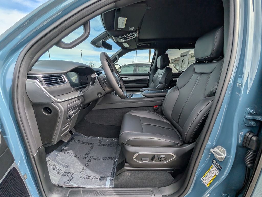 2026 Jeep Grand Wagoneer Limited Reserve