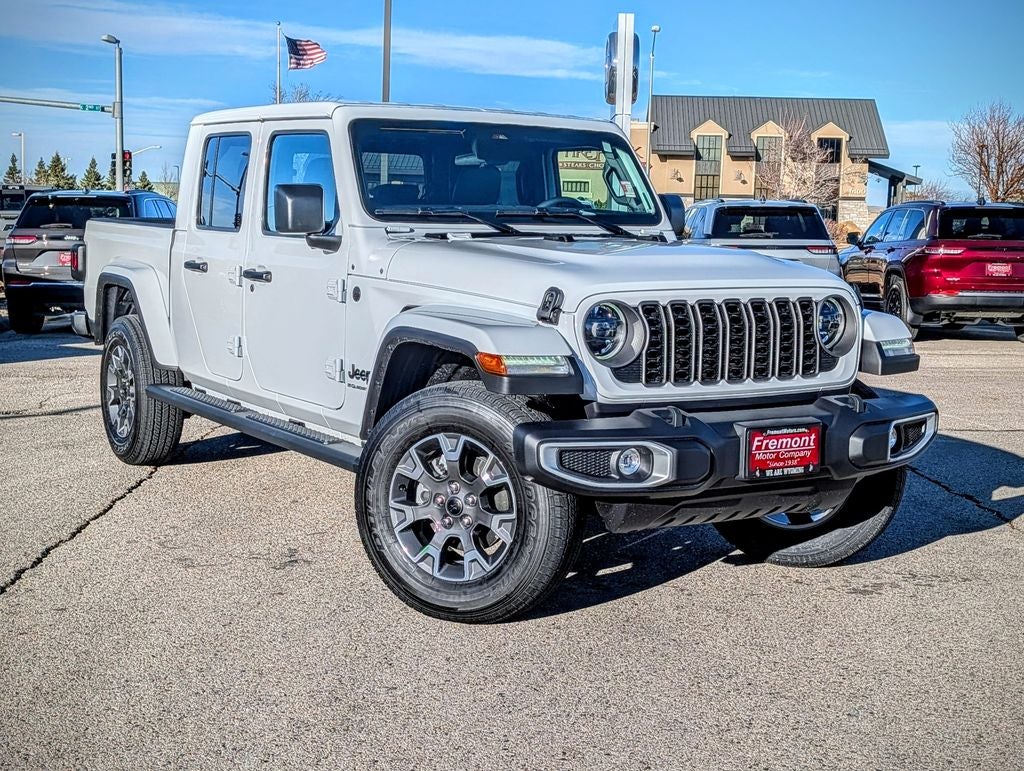 2026 Jeep Gladiator Sahara