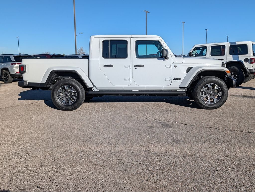 2026 Jeep Gladiator Sahara