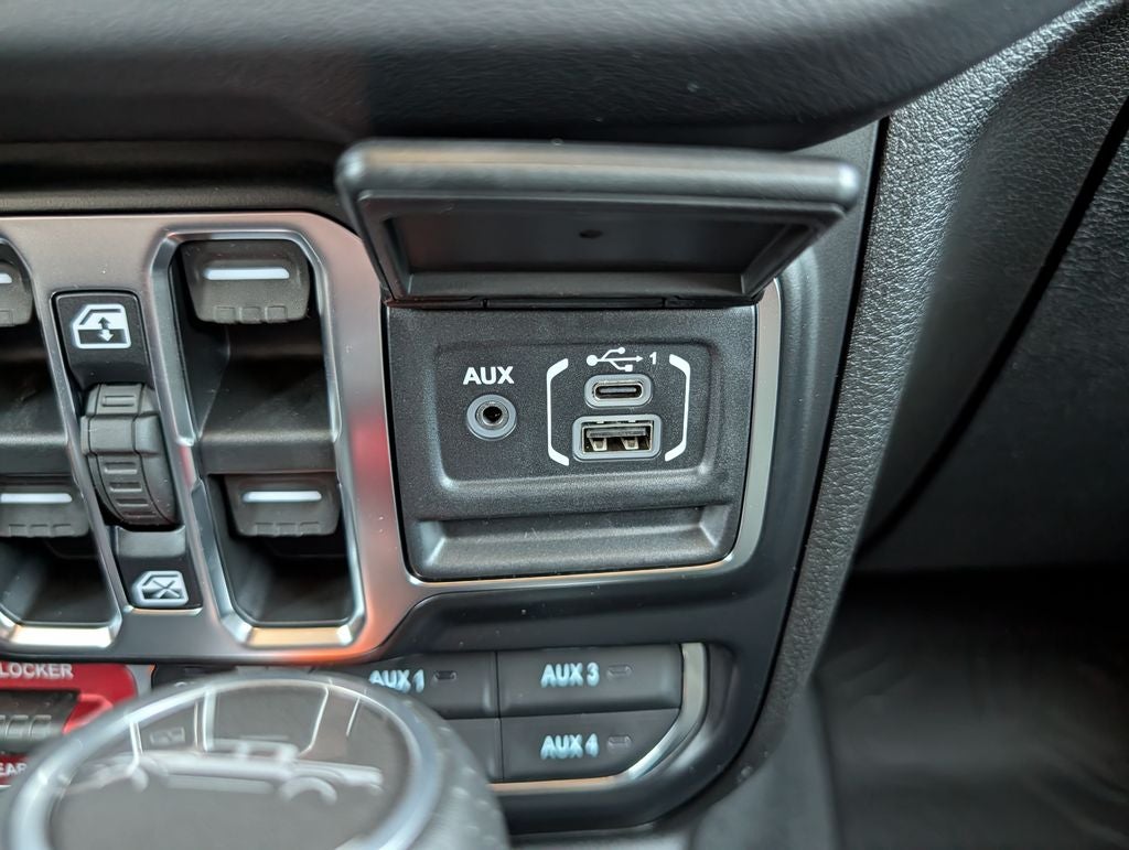 2026 Jeep Gladiator Mojave X