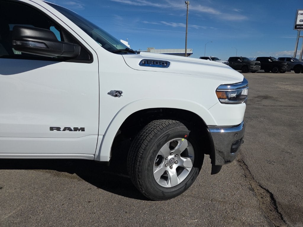 2026 RAM 1500 1500 BIG HORN CREW CAB 4X4 5'7' BOX