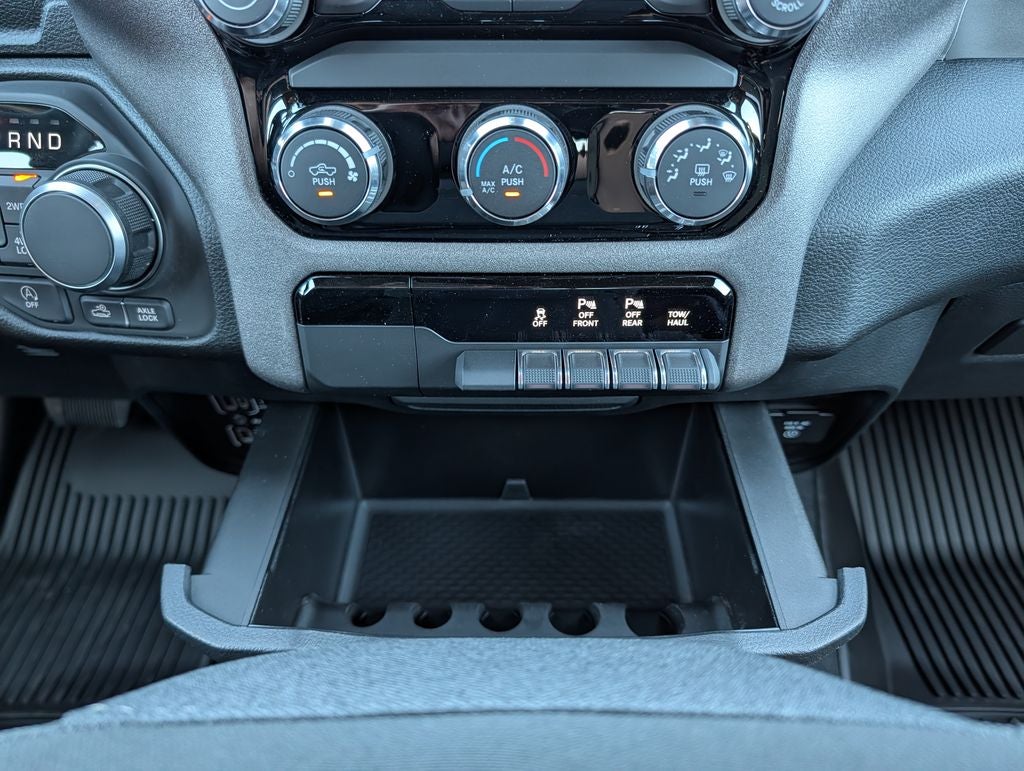 2026 RAM 1500 Warlock