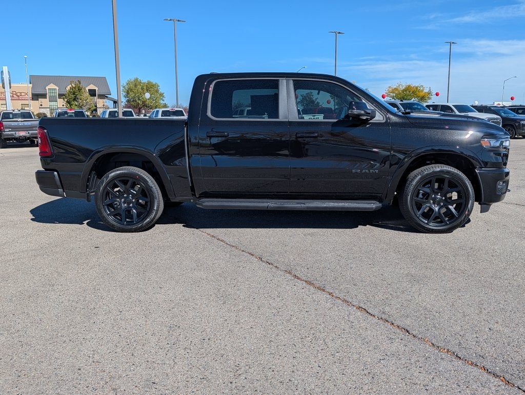 2027 RAM 1500 1500 LAIE CREW CAB 4X4 5'7' BOX