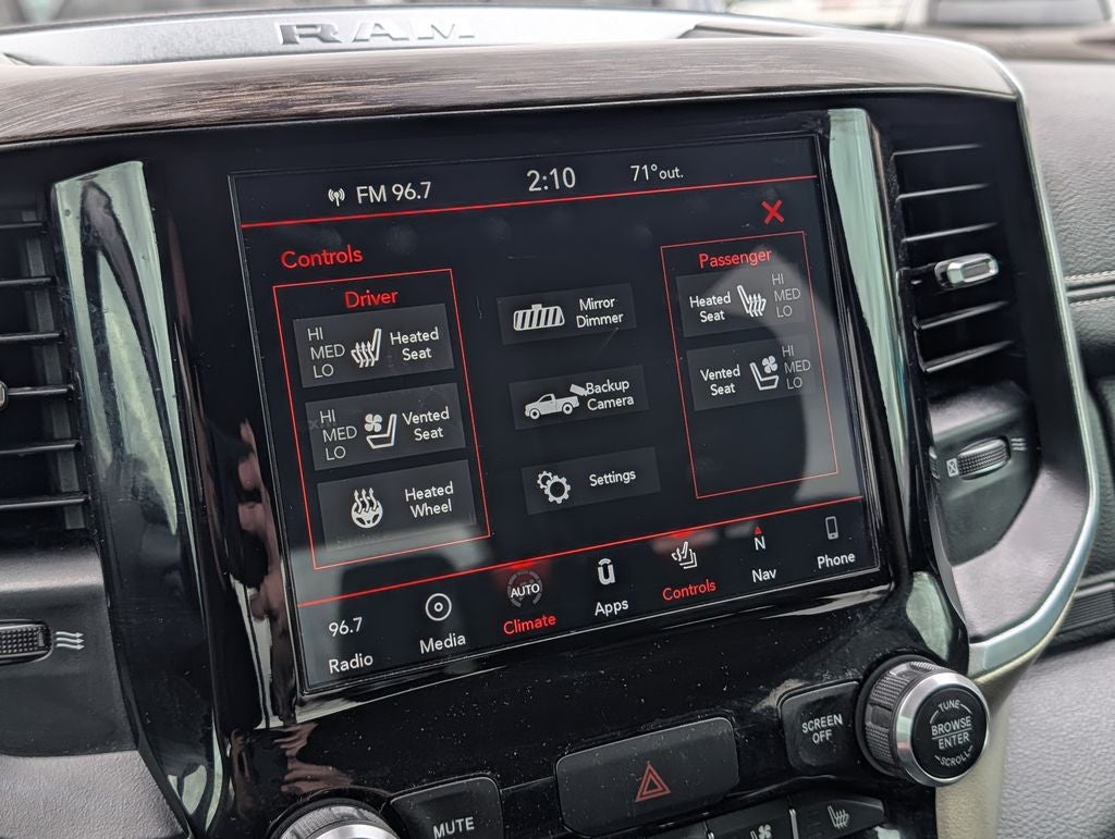 2019 RAM 1500 Laramie
