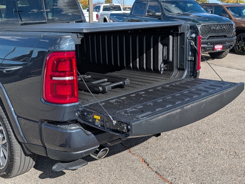 2027 RAM 1500 RAM 1500 TUNGSTEN CREW CAB 4X4 5'7' BOX