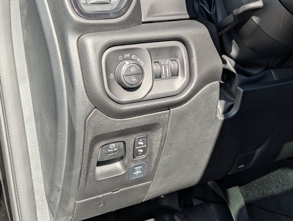 2027 RAM 1500 1500 REBEL CREW CAB 4X4 5'7' BOX