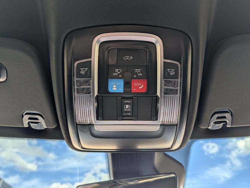 2027 RAM 1500 1500 REBEL CREW CAB 4X4 5'7' BOX