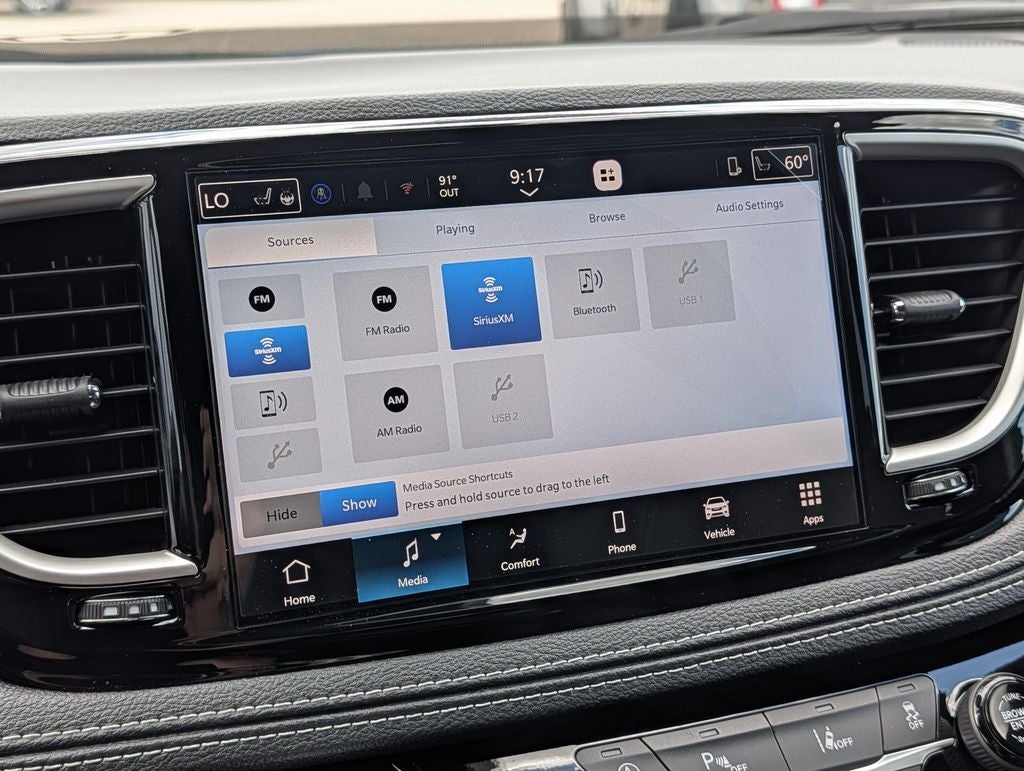 2027 Chrysler Pacifica Select