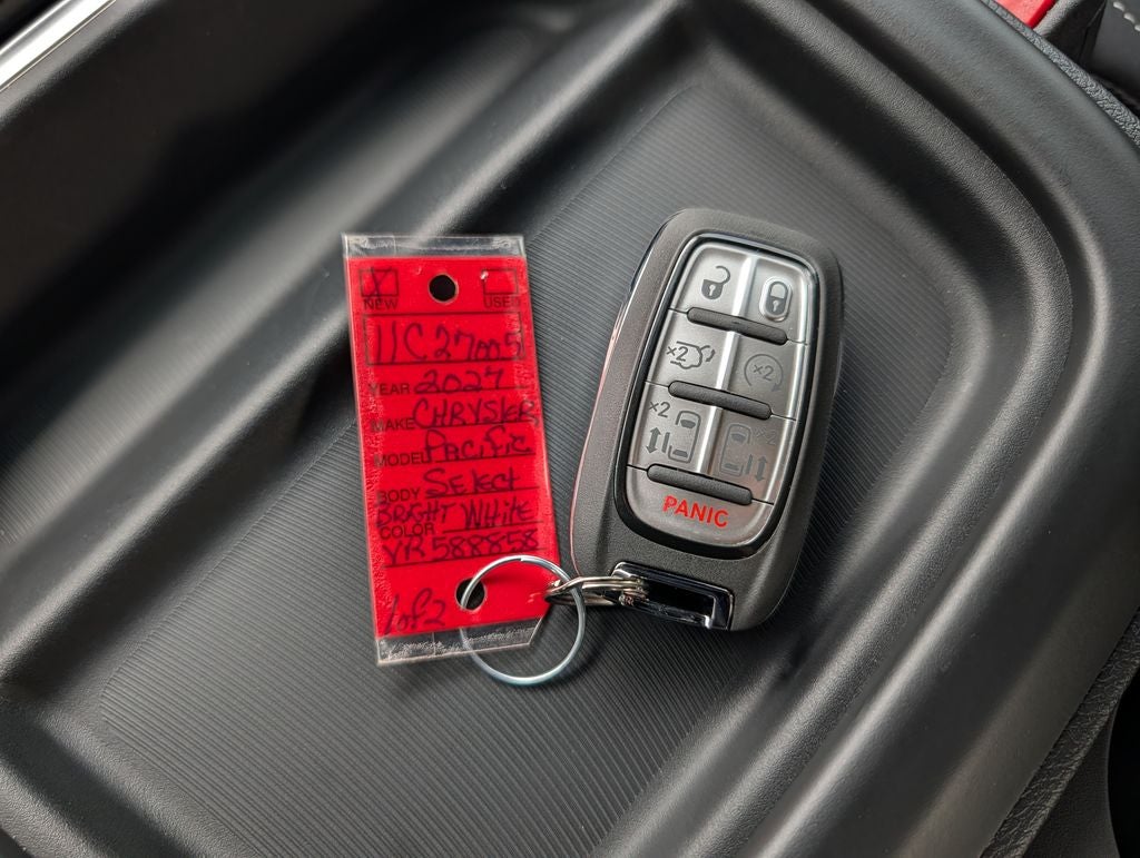 2027 Chrysler Pacifica Select AWD