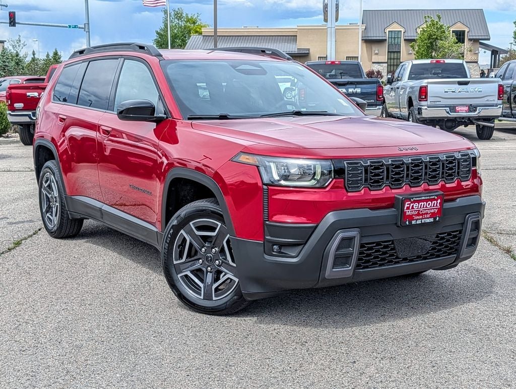 2026 Jeep Cherokee Laredo