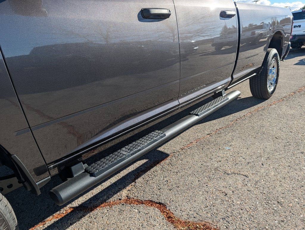 2027 RAM 3500 RAM 3500 TRADESMAN CREW CAB 4X4 8' BOX
