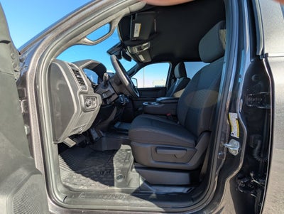 2027 RAM 3500 RAM 3500 TRADESMAN CREW CAB 4X4 8' BOX