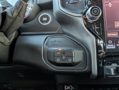 2027 RAM 3500 3500 TRADESMAN CREW CAB 4X4 8' BOX