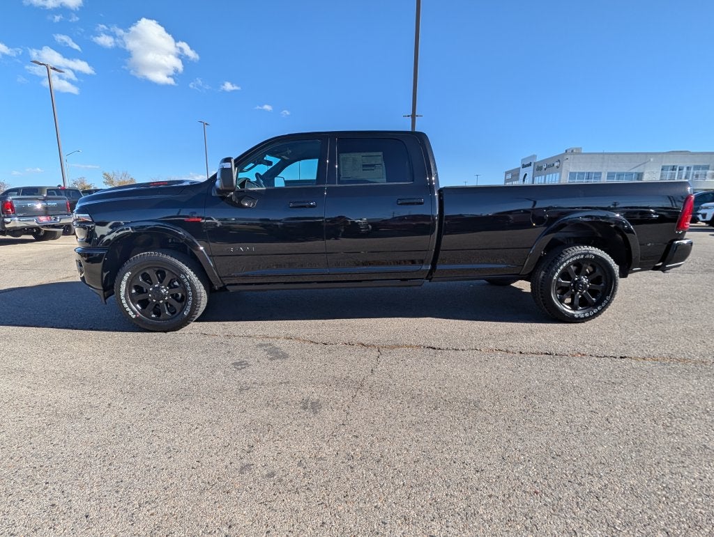2027 RAM 3500 RAM 3500 LARAMIE CREW CAB 4X4 8' BOX