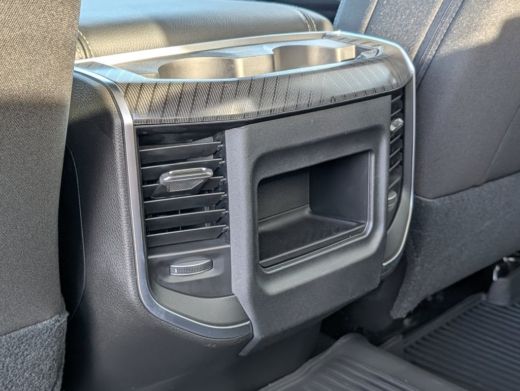 2027 RAM 2500 2500 BIG HORN CREW CAB 4X4 6'4' BOX
