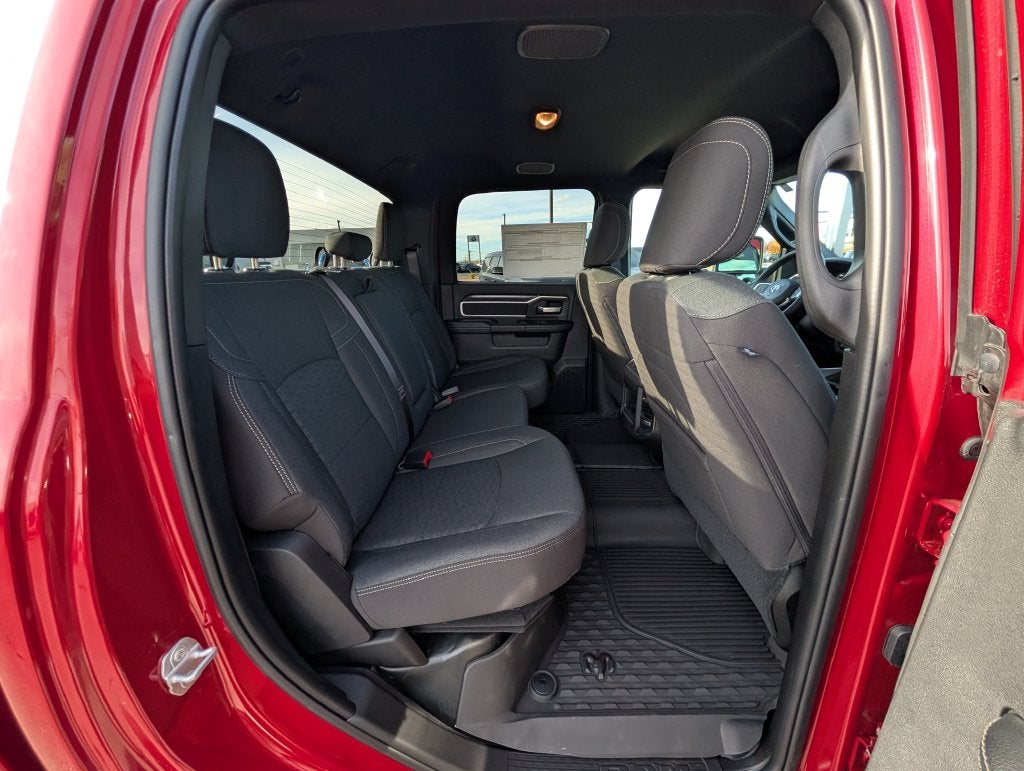 2027 RAM 2500 2500 BIG HORN CREW CAB 4X4 6'4' BOX