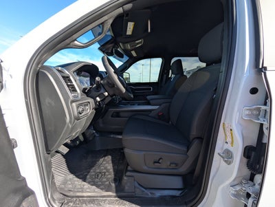 2027 RAM 3500 3500 BIG HORN CREW CAB 4X4 8' BOX