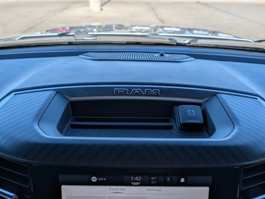 2026 RAM 1500 1500 BIG HORN CREW CAB 4X4 5'7' BOX