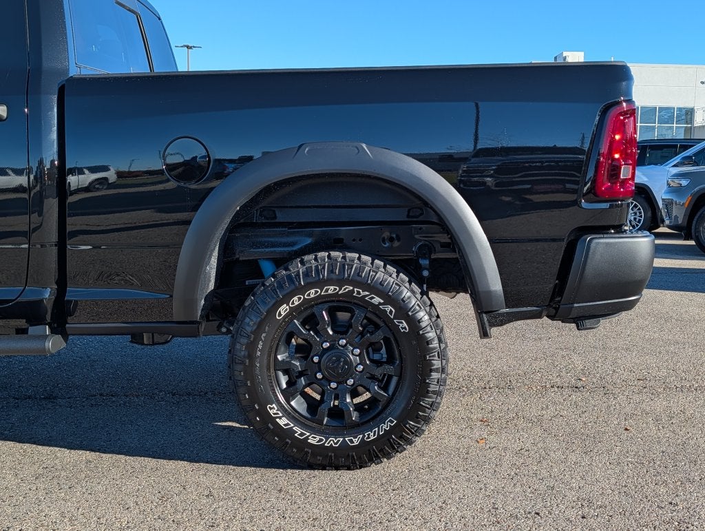 2027 RAM 2500 2500 TRADESMAN CREW CAB 4X4 6'4' BOX