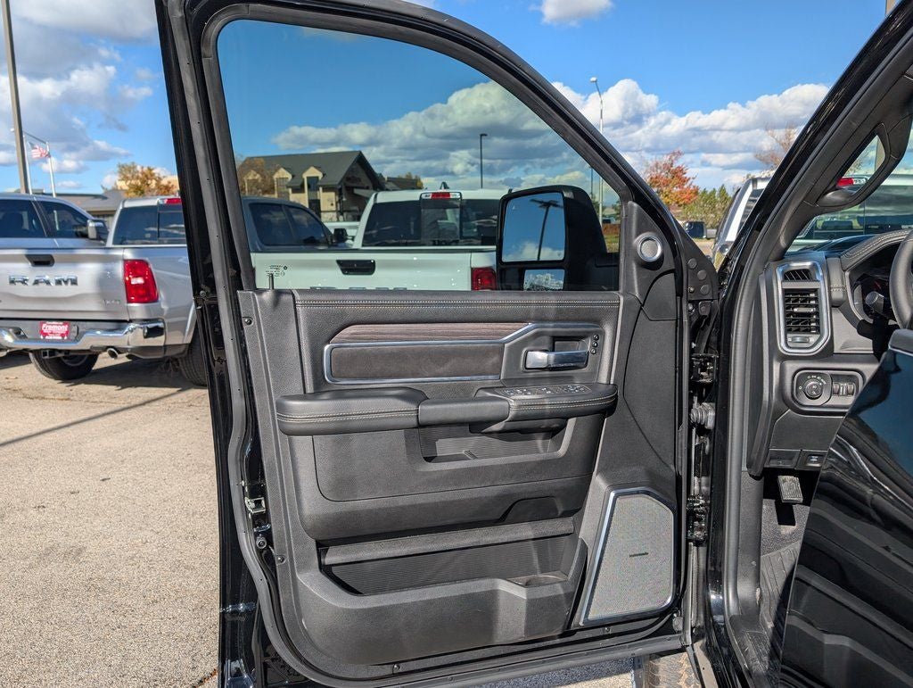 2026 RAM 2500 Laramie Night Edition