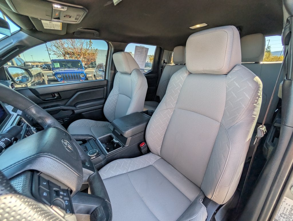 2025 Toyota Tacoma SR5