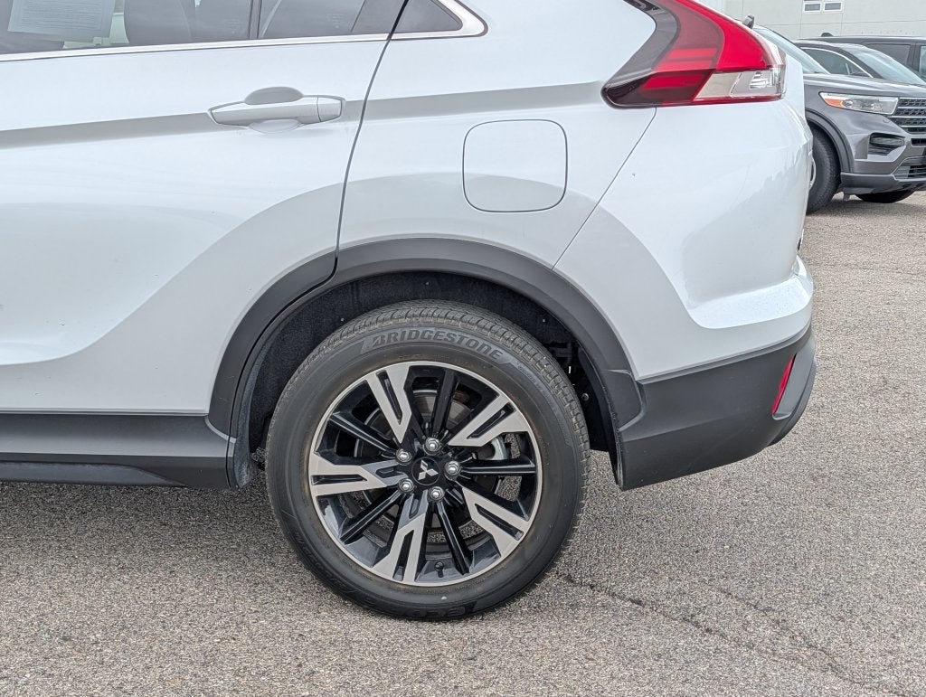 2025 Mitsubishi Eclipse Cross Base