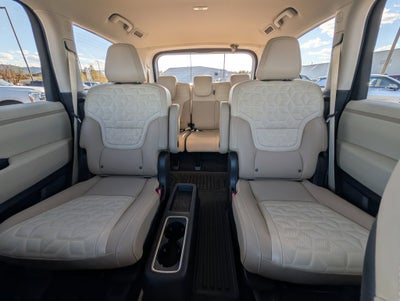 2026 Nissan Armada Platinum 4WD