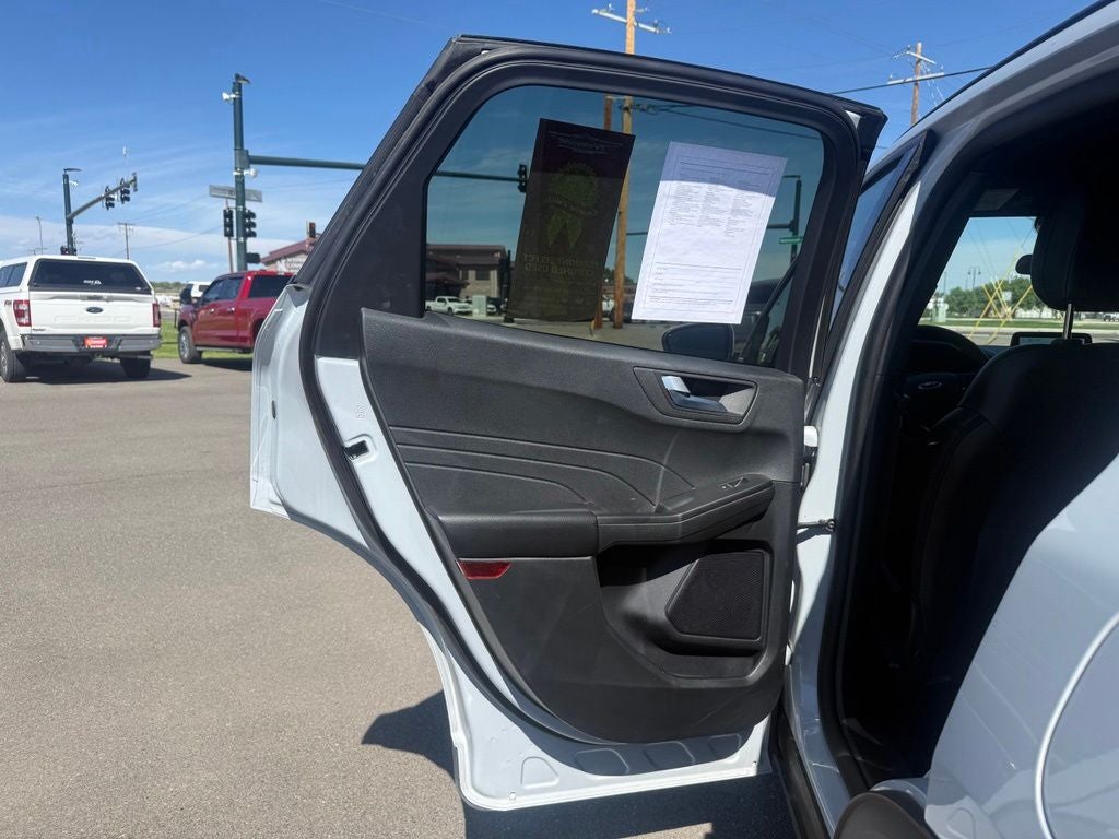 2025 Ford Escape ST-Line Select