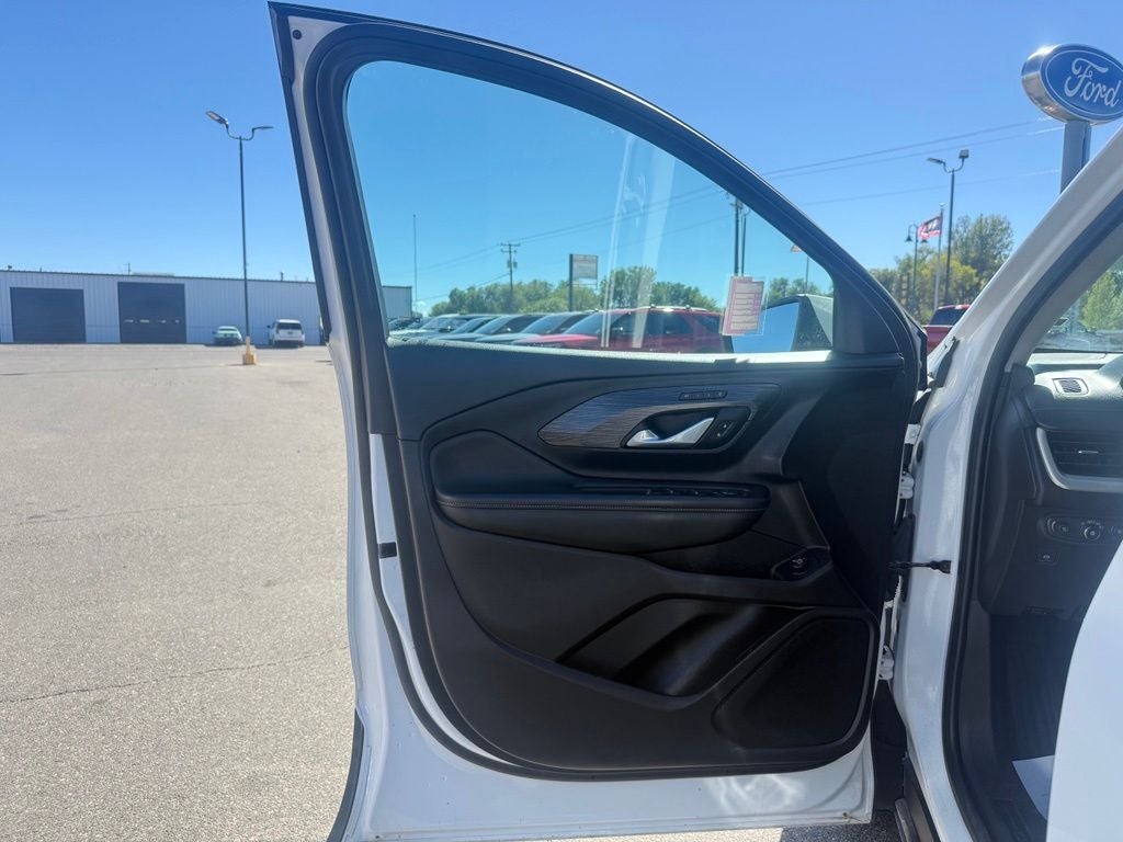 2024 GMC Terrain SLT AWD