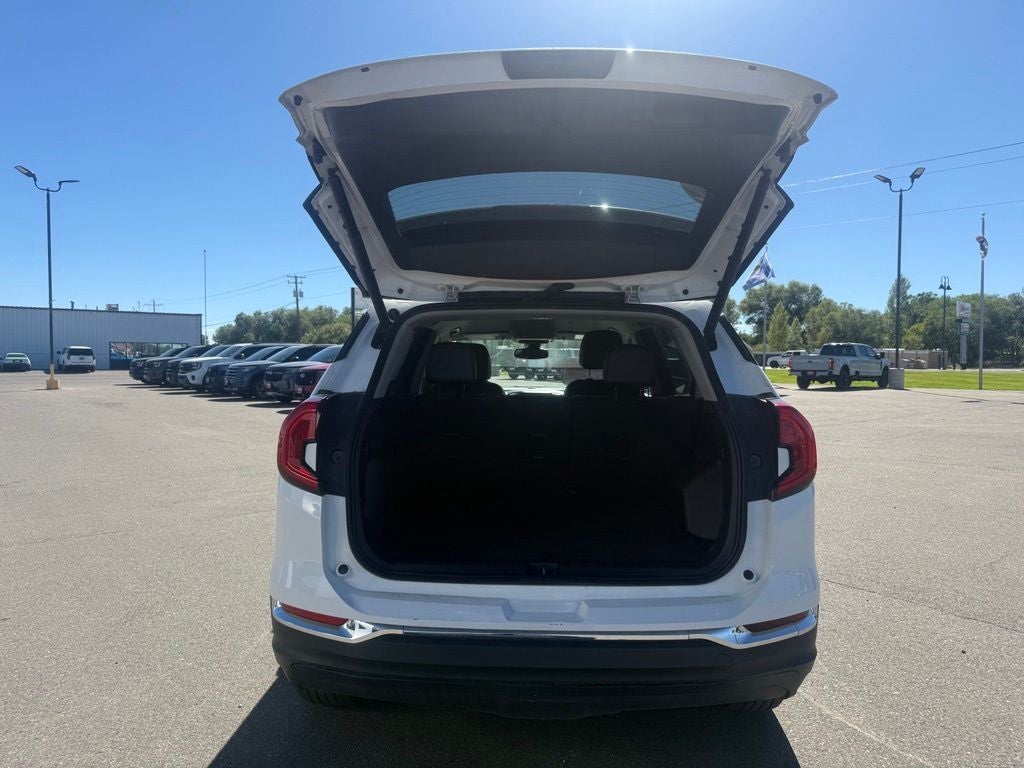 2024 GMC Terrain SLT AWD