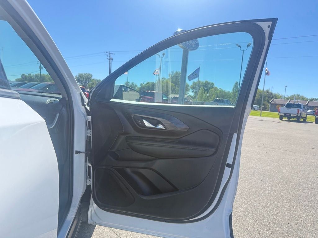 2024 GMC Terrain SLT AWD