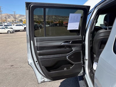 2025 Jeep Wagoneer Series II