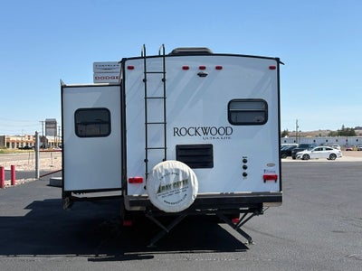 2017 Forest RIver Rockwood 2902WS