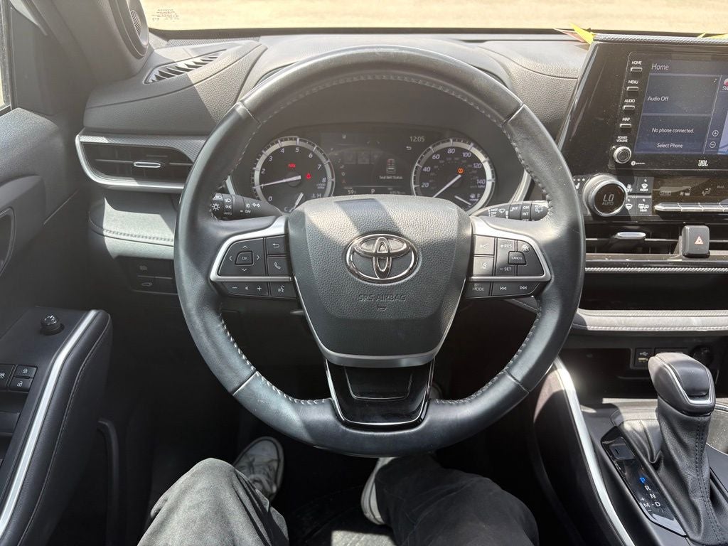 2022 Toyota Highlander XSE